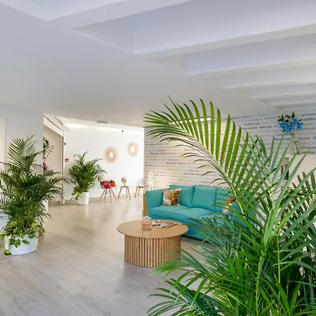 Rt-las Brisas * بلايا ديل إنغلز