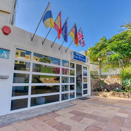 Rt-las Brisas Apartamento *